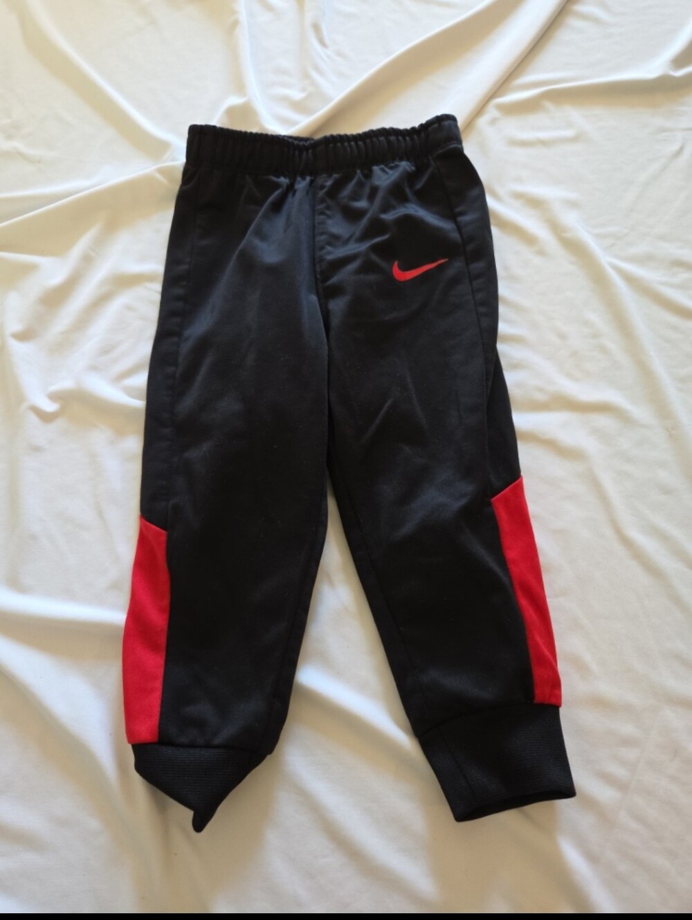 Nike infant boy 18m black athletic pants #B3